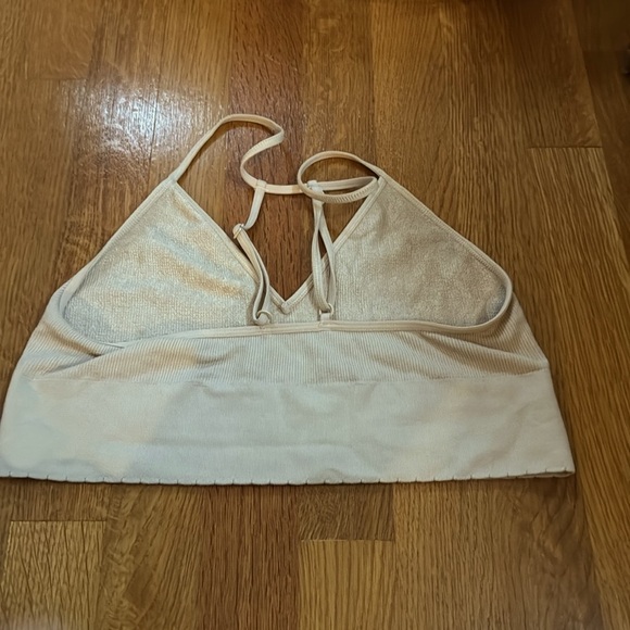 Anthropologie BRALETTE, (or crop cami?) in very pale butter (yellow), size L/XL - Picture 2 of 5